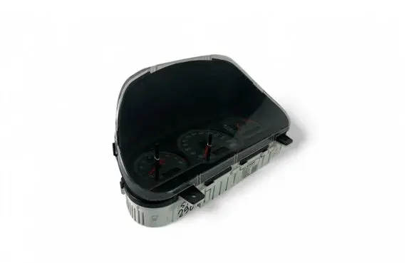 Volvo S40 Speedometer (instrument cluster) 30857575