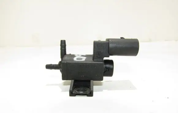 Volkswagen Phaeton Turbo solenoid valve 037906283d