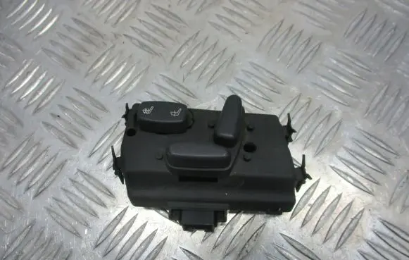 Chrysler Pacifica Seat adjustment knob 