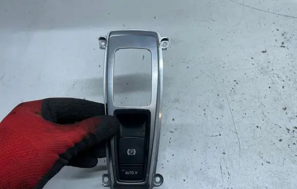 BMW X6 E71 Hand parking brake switch 9148508