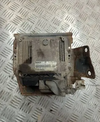 Opel Zafira B Engine control unit/module 0281012549 55198922