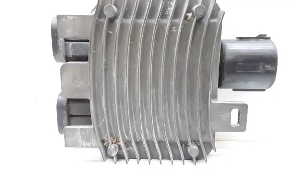 Volvo V70 Coolant fan relay 940011200