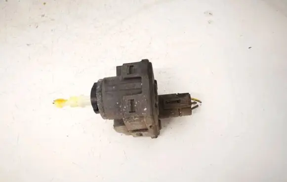 Headlight level adjustment motor