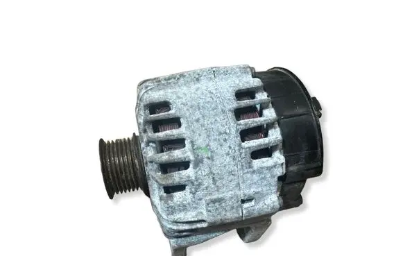 Renault Espace IV Generator/alternator 8200795452 TG15C137 2605598A