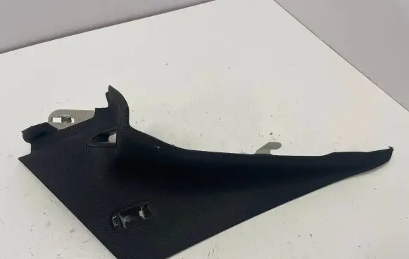 Mercedes-Benz C W205 (C) pillar trim A2056907525