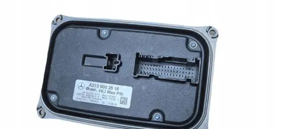 Mercedes-Benz C AMG W205 Voltage converter/converter module 