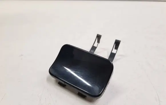 Rear bumper row hook cap/cover