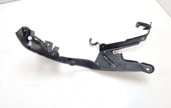Porsche Panamera (970) Fender mounting bracket 97061020103