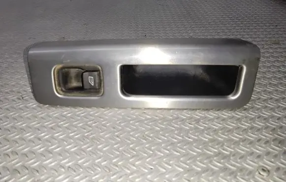 Volvo V50 Electric window control switch 30658449