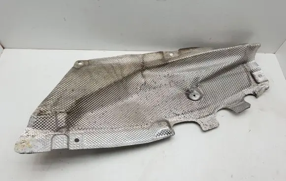 BMW 2 F22 F23 Heat shield in engine bay 7241768 C79119