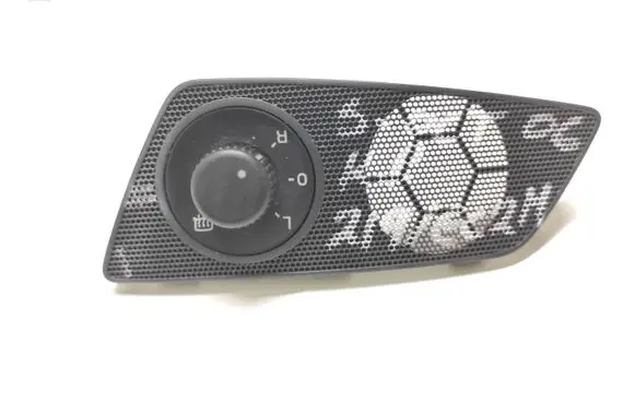Skoda Octavia Mk2 (1Z) Wing mirror switch 1Z1959565A