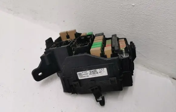 KIA Carens III Fuse box set 91320-A4220