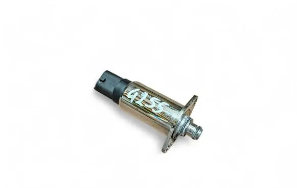 Opel Vectra C Fuel pressure regulator 24404015 UE115112EAF