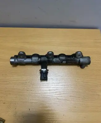 Renault Master III Fuel main line pipe H8200703109 H8200912225