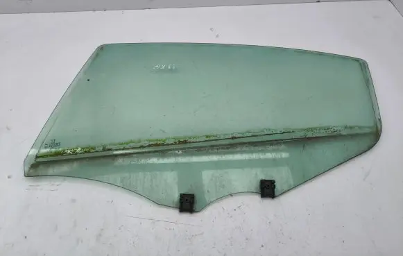 Peugeot 508 Rear door window glass