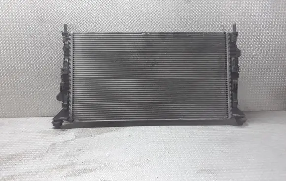 Mazda 3 I Coolant radiator
