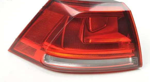 Volkswagen Golf VII Rear/tail lights 5G0945095M