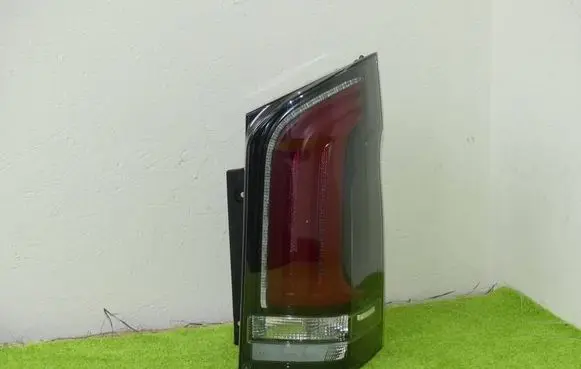 Mercedes-Benz V Class W447 Rear/tail lights 4478204302