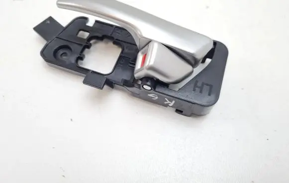 KIA Picanto Rear door interior handle 231012