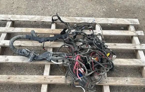 Opel Vivaro Engine installation wiring loom 8200653403 93859201 5571E