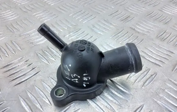 Audi A3 S3 8V Engine coolant pipe/hose 04L121131AA