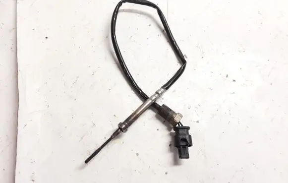 BMW 1 F20 F21 Exhaust gas temperature sensor 8589814 754331202