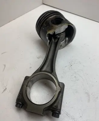 Volkswagen PASSAT B6 Piston with connecting rod 79L94