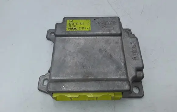 Mazda 323 F Airbag control unit/module B30E57K30