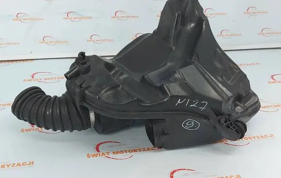 Opel Astra K Air filter box 42496318