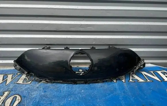 Mercedes-Benz EQS V297 Front bumper upper radiator grill A2978881100