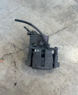 Volvo XC60 Rear brake caliper 