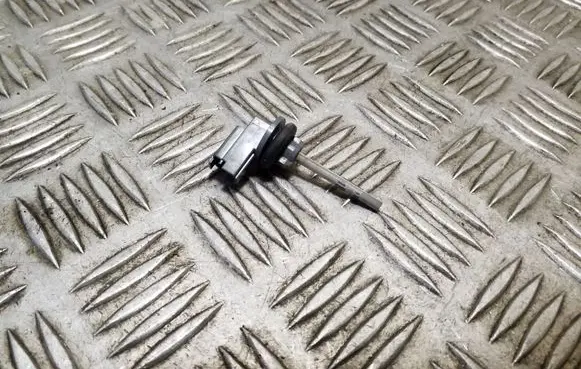 Tesla Model S Interior temperature sensor