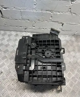 Renault Scenic III - Grand scenic III Battery box tray T06009A180