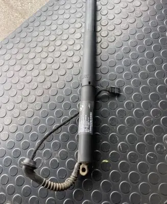 BMW X5 F15 Tailgate/trunk strut/damper 18202210