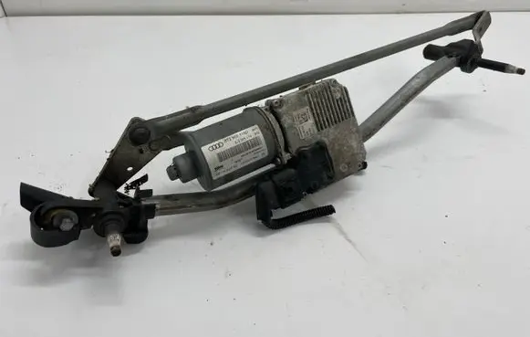 Audi A5 8T 8F Front wiper linkage and motor 8T2955119D