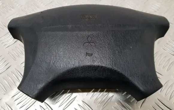Mitsubishi Carisma Steering wheel airbag MR740922