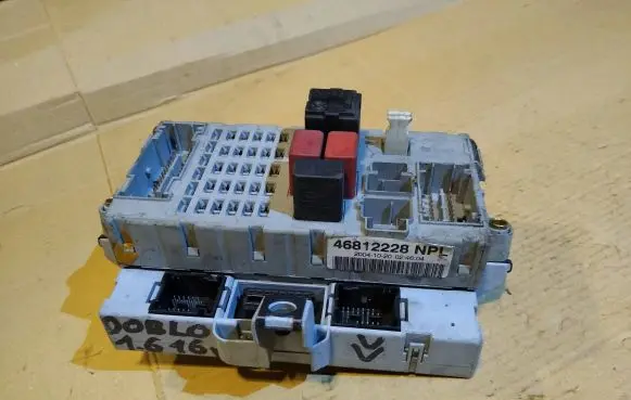 Fiat Doblo Fuse box set 46812228