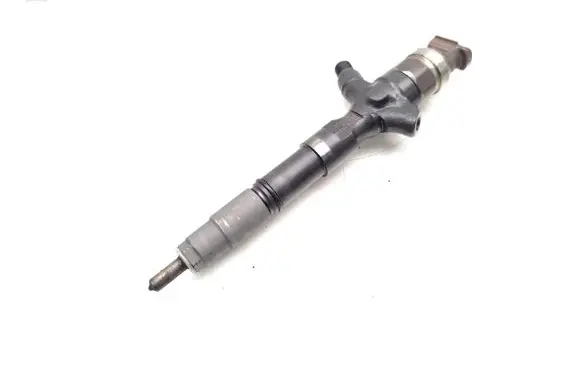 Toyota Land Cruiser (J120) Fuel injector 23670-30320