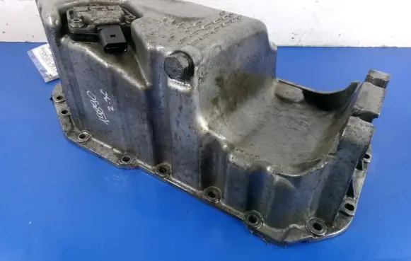 Volkswagen Golf IV Oil sump 03C103603J