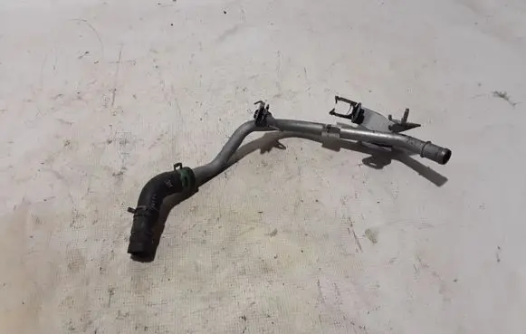 Dacia Sandero III Engine coolant pipe/hose 210453796R