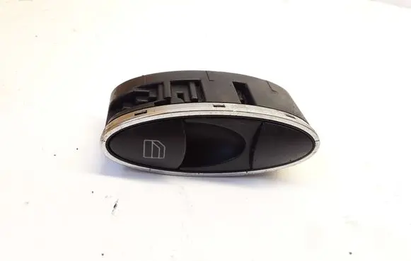 Mercedes-Benz E W211 Electric window control switch A2118218651