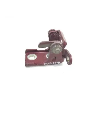 Opel Insignia A Front door upper hinge 046574