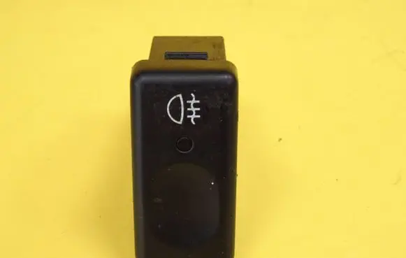Hyundai Accent Fog light switch 864W0145 9373022200