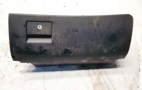 Ford Galaxy Glove box