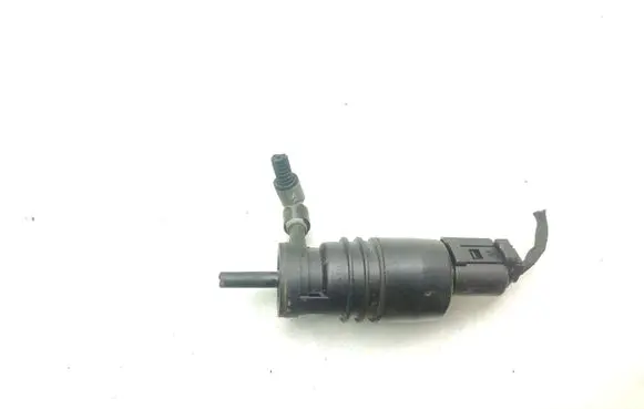 BMW 5 F10 F11 Windscreen/windshield washer pump 6934160