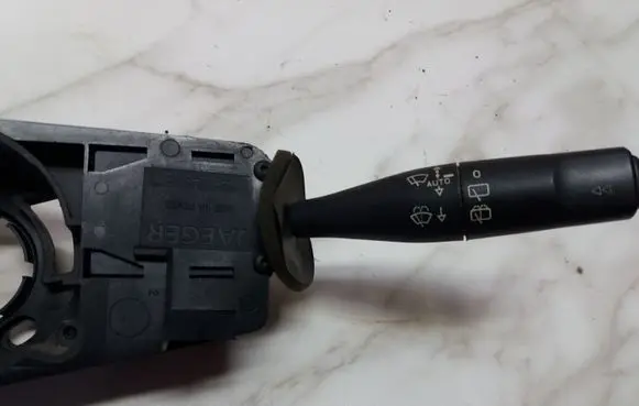 Peugeot 206 Wiper control stalk 96331044ZL 61580079