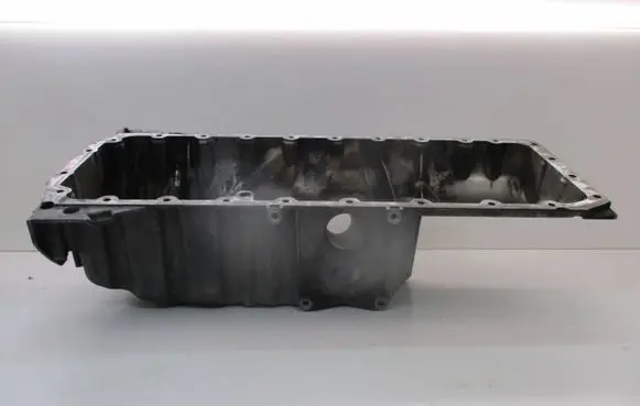 BMW X5 E70 Oil sump 7796325 11137796325 306D3