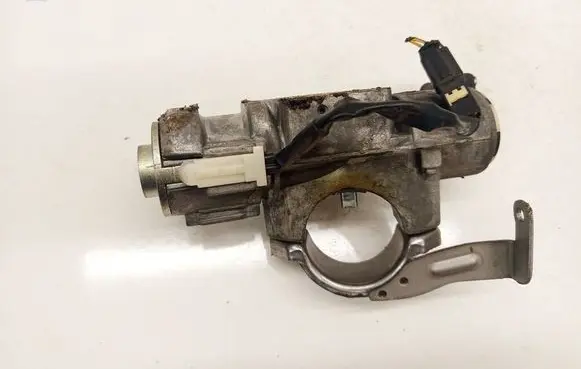 Toyota Avensis T250 Ignition lock contact 450200504