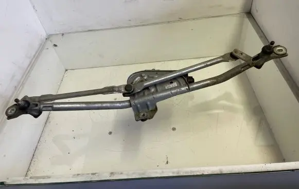 Audi A6 S6 C5 4B Front wiper linkage and motor 4B1955023H 1902040805