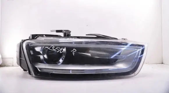 Audi Q3 8U Headlight/headlamp 8U0941044A 4G0907697D